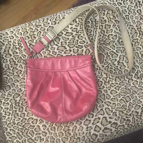 Coach patent leather crossbody pink with fabric strap - Picture 1 of 6